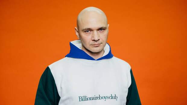 Лидеру «Касты» Влади* грозит уголовное дело по статье об иноагентах