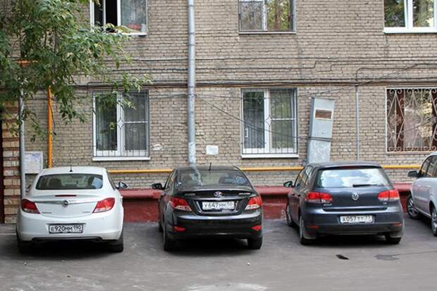 Типичные автовладельцы нашего двора Типичные автовладельцы нашего двора автовладельцы, двор, соседи