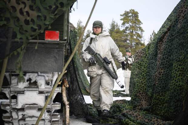 Новый член НАТО допустил размещение у себя ядерного оружия