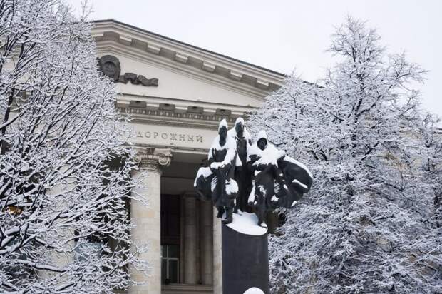 В МАДИ разрабатывают аэродромные машины нового поколения