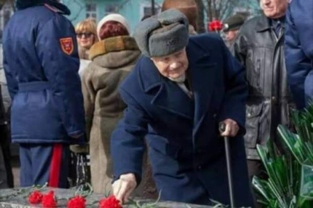 14 февраля - День освобождения Ростова-на-Дону и Луганска