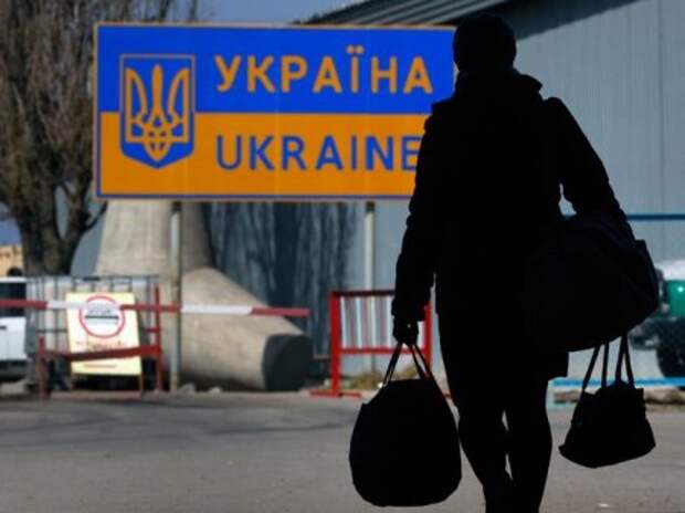 Куда пойти, куда податься – украинцы покидают страну Куда пойти, куда податься – украинцы покидают страну