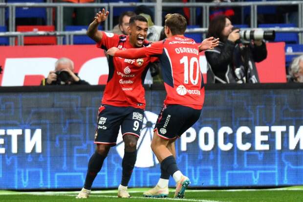 Журналист Карпов: ЦСКА арендует футболиста "Фенербахче" Айдына