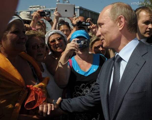 Доверие к Путину пройдет испытание кризисом Доверие к Путину пройдет испытание кризисом