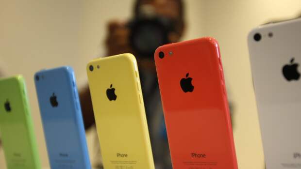 Дефицит микросхем: Apple может сократить количество выпускаемых iPhone 13