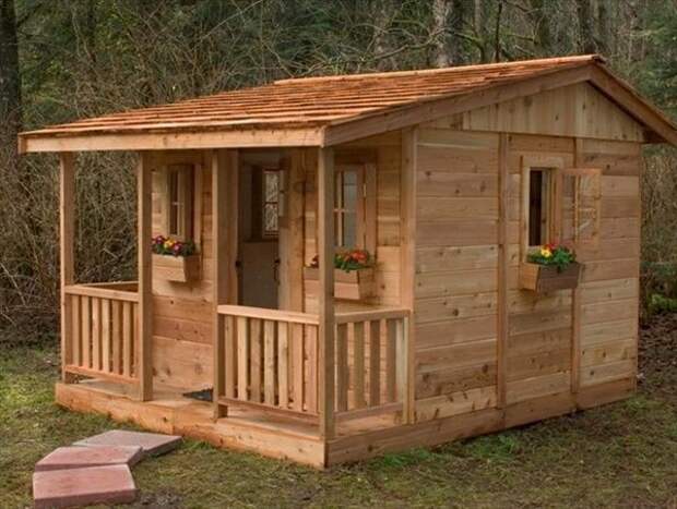 Простой бюджетный деревянный дачный домик