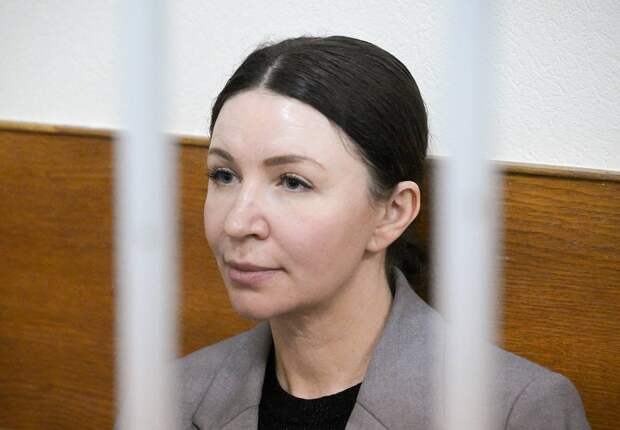 Отец Блиновской раскрыл состав «передачек» дочери в колонию