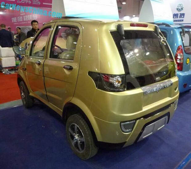 Китайская копия легендарного Land Rover