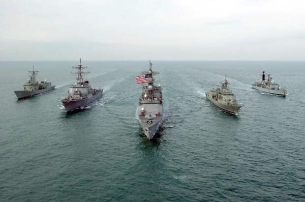 США придется бежать: Иран готов утопить все корабли США в Ормузском проливе