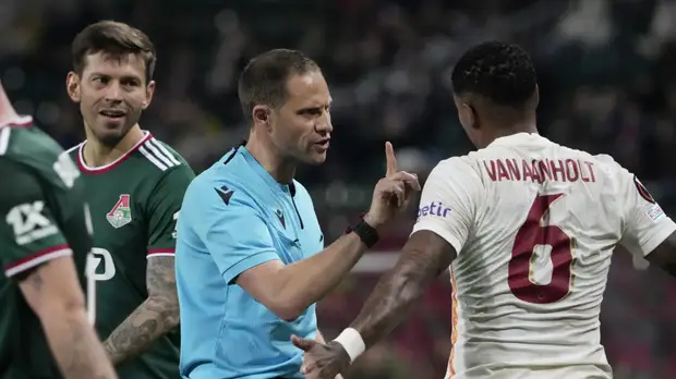 На матче «Локомотив» — «Галатасарай» вышла из строя система VAR