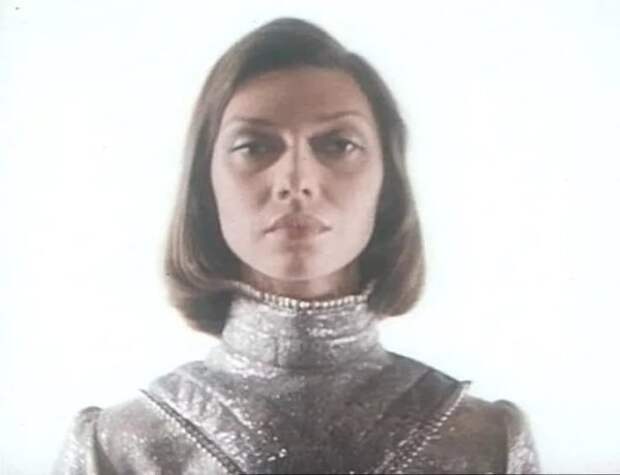 Елена Метелкина в фильме "Гостья из будущего" (1984)