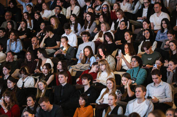 Учеба без подработок? Студентам могут повысить стипендии в несколько раз