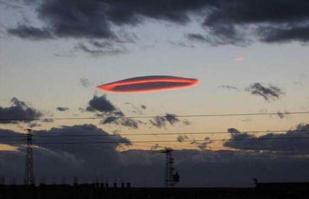 ufo clouds2 23 самых необычных природных явления