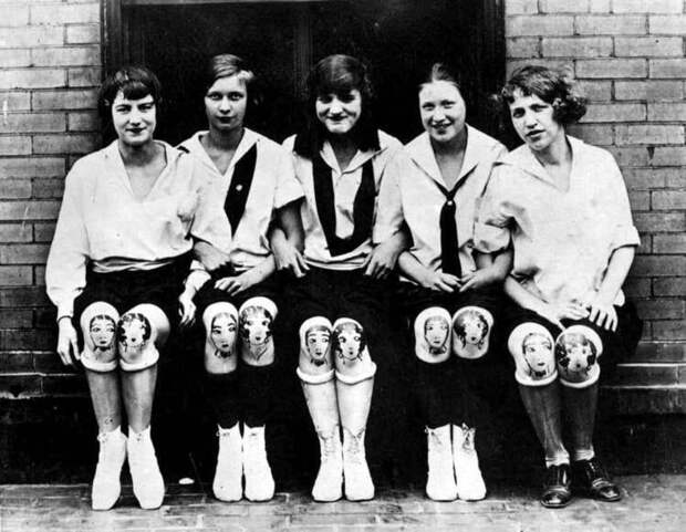 Раскрашенные колени — забытый модный тренд 1920-х годов