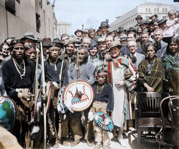 Вашингтон, 1936 год америка, индейцы, история, колоризация, колоризированные фото, коренные жители, сша, фото