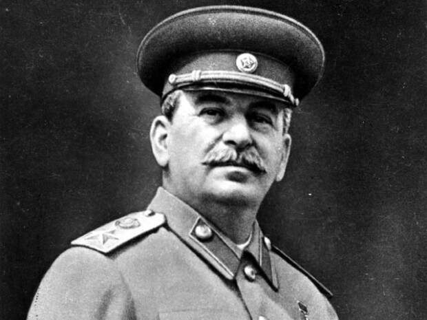 13 историй о том, как ушли из жизни самые жестокие диктаторы мира