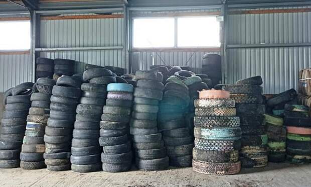 Из Северодвинска на переработку отправили первую партию старых автопокрышек