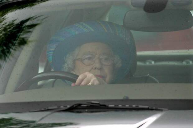 Личный шофёр для королевы Елизаветы вакансия, водитель, елизавета, королева, шофер