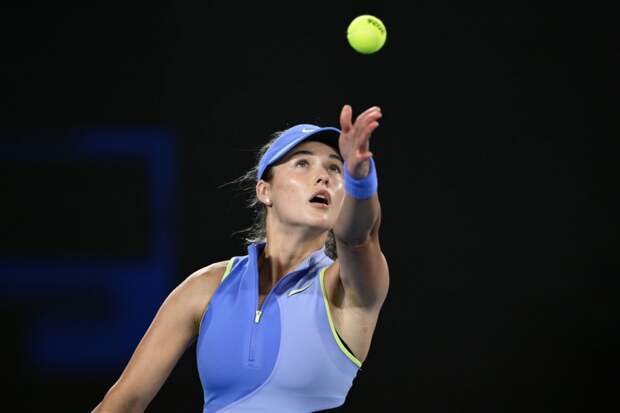 Калинская выбыла из турнира в Дохе после поражения от Муховой