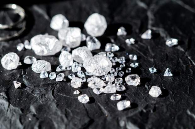 В ЕС ввели отслеживание российских алмазов