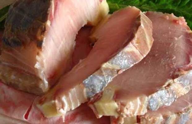 куски осетрины