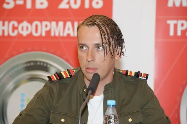 После скандальных выходок Максима Галкина Первый канал нашёл ему замену