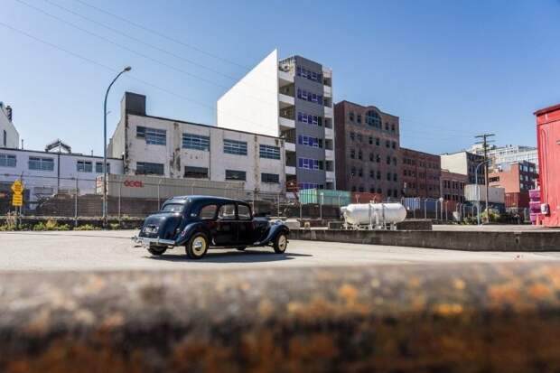 Citroen Traction Avant — главный автомобиль французского бандитизма