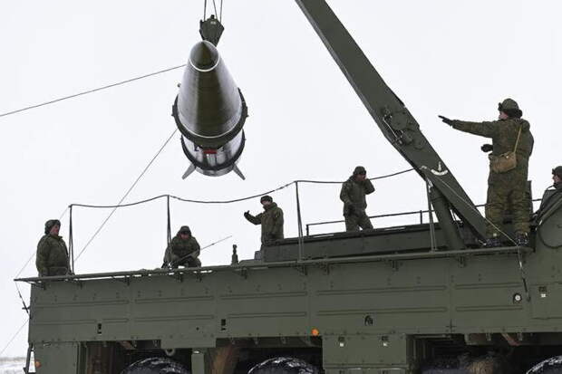 Спутники раскрыли секрет «Орешника»: под Кричевом разворачивают систему ПВО