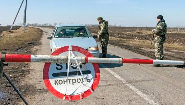 Украинские военные на границе с Россией