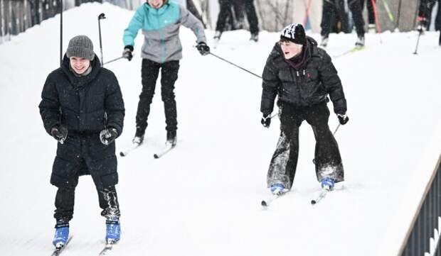 Лыжная трасса протяженностью более 600 метров работает на Северном речном вокзале