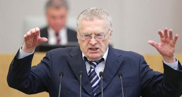 Жириновский призвал срочно запретить в РФ выездной туризм