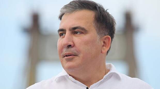 Саакашвили призвал обнищавших украинцев тратить последнее на Грузию