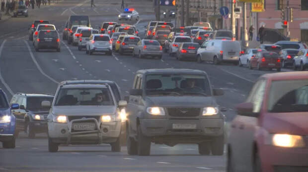 Центробанк ужесточил условия оценки доходов при автокредитовании