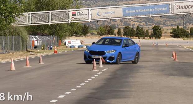Новый BMW 2 серии провалил «лосиный» тест