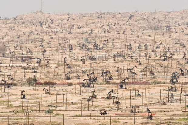 Нефтяные скважины Нефтяные скважины мир, население, последствие, фотография