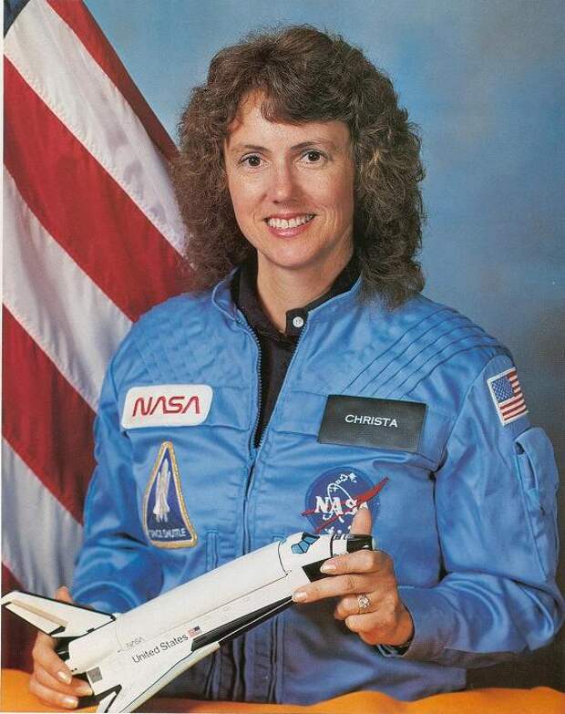американская женщина-космонавт (астронавт) Криста МакОлифф. Фото