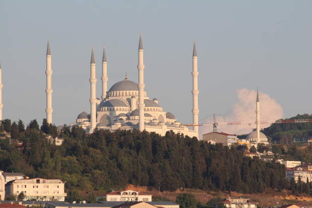 Турецкие дневники (сентябрь 2021 года). Стамбул. Мечеть Чамлыджа. 2
