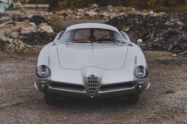 Аэродинамические шедевры: знаменитые концепты Alfa Romeo B.A.T. выставят на аукцион
