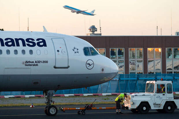 Полет на новом гигантском самолете Airbus A380