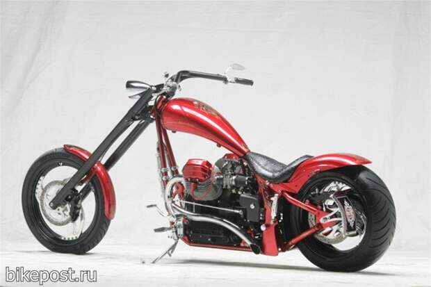 Чоппер Moto Guzzi Rosso Mondello