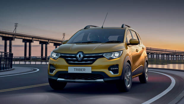 Renault triber. Triber значительно крупнее братского Квида. Длина — 3990 мм (+311), ширина — 1739 (+160), высота — 1643 (+165), колёсная база — 2636 (+214), клиренс — 182 мм (+2). Снаряжённая масса составляет 974 кг.