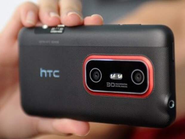 Смартфон HTC EVO 3D, фото ©AFP