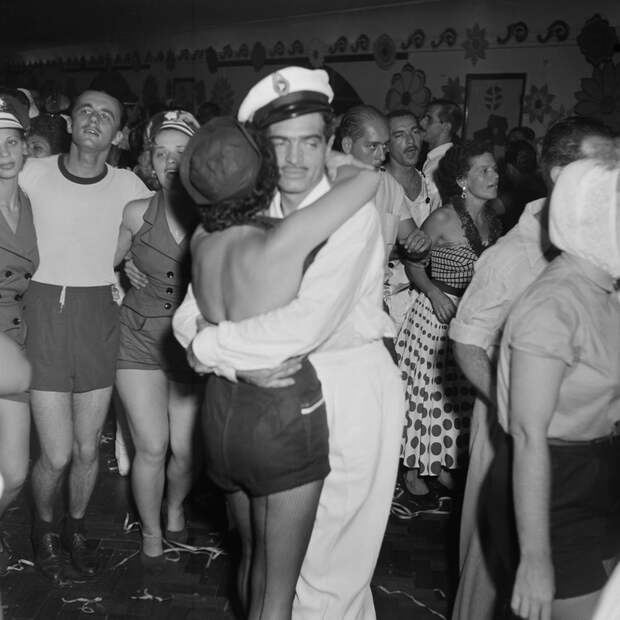 Блог - Карнавал в Рио-де-Жанейро: как это было в далеком 1953 году Карнавал в Рио-де-Жанейро: как это было в далеком 1953 году