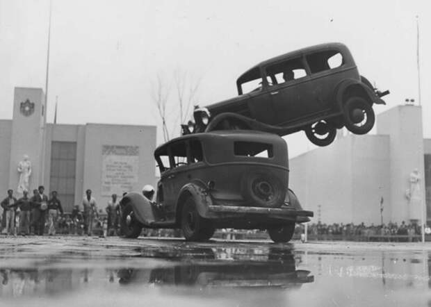 Каскадеры-шоумены и их летающие машины, фотографии 1930-1940 годов