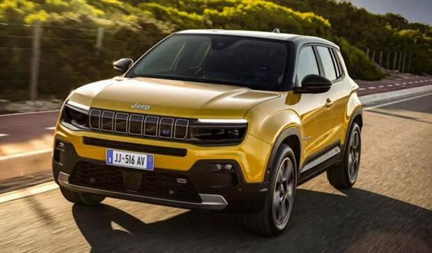 Jeep Avenger — автомобиль 2023 года в Европе. Это первый серийный электрический Jeep