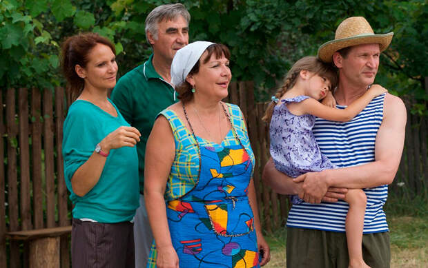 Какими были “Сваты” на самом деле: 11 фактов о сериале, объединившем поколения