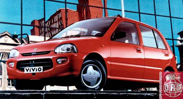 В 1992 году Subaru Vivio пришла на смену модели Rex. Vivio – это цифры VI VI 0, то есть 660 – класс кубатуры модели. Машина предлагалась и в варианте 4х4. Колин Макрей и Патрик Ньюри даже однажды выступали на такой в Кенийском ралли...