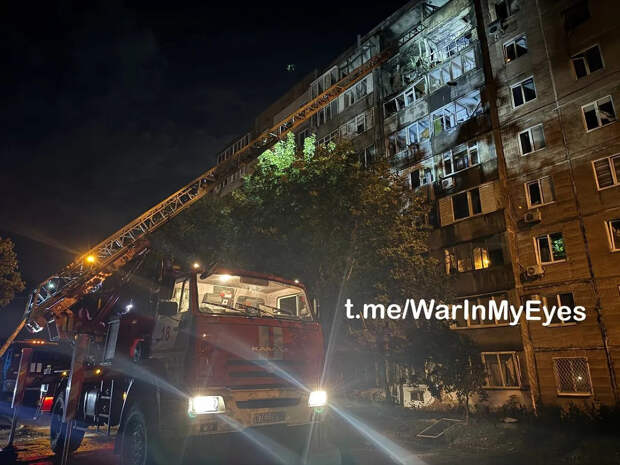 БПЛА ударил по дому в Макеевке. Фото © Telegram / Война Глазами Журналиста