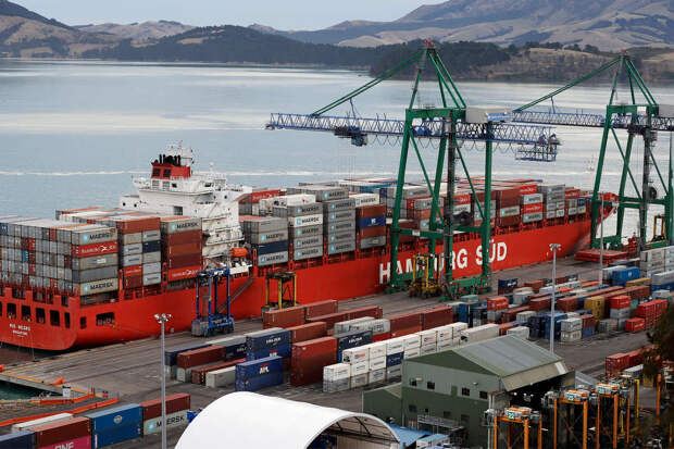 Минпромторг: РФ планирует построить порты для экспорта в Сенегале и Танзании