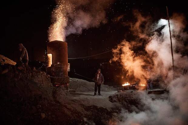 Подпольные сталелитейные заводы в Китае